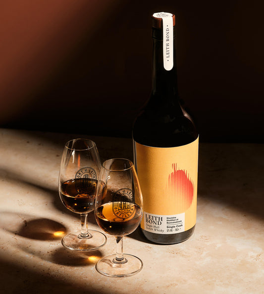 Single cask Staoisha Bunnahabhain matured in Pedro Ximénez for 12 years.